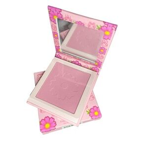 Colourpop x Animal Crossing New Horizons Flower Power Pressed Powder Blush New